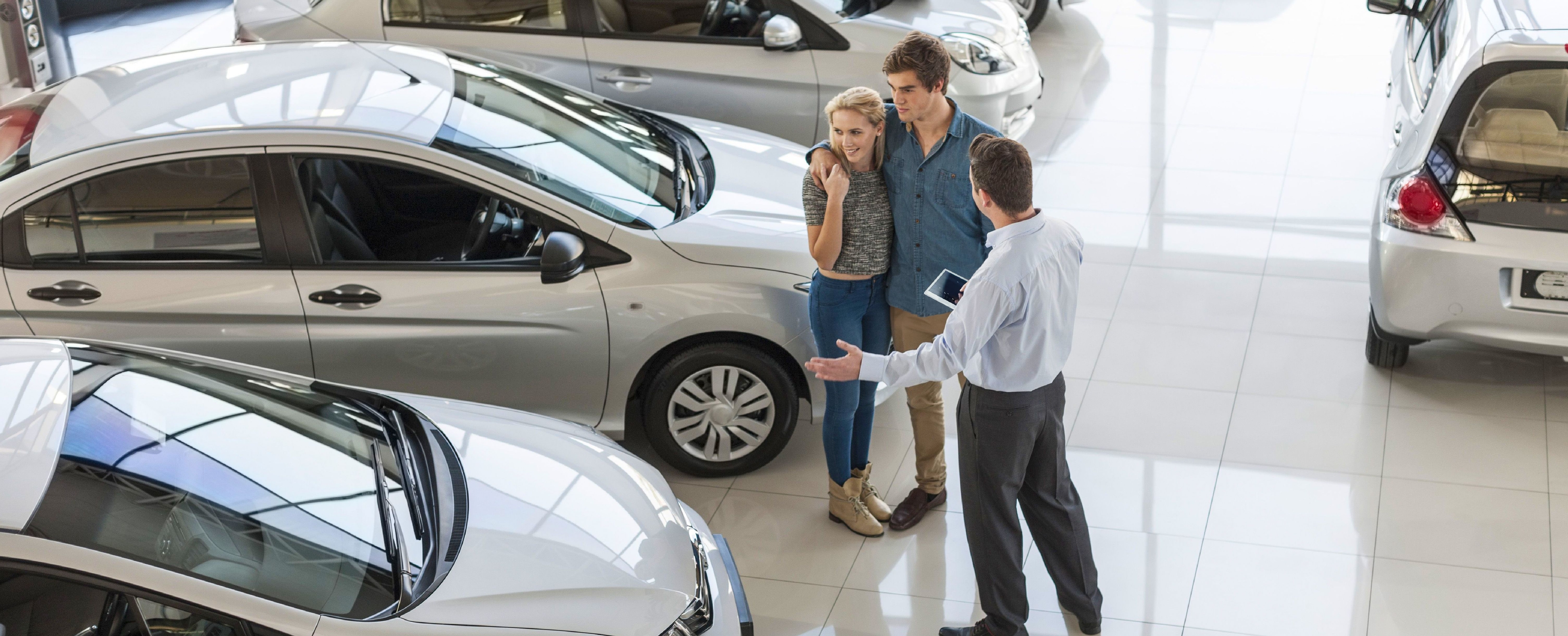 How Smart Connections Solve Dealership Sales Challenges
